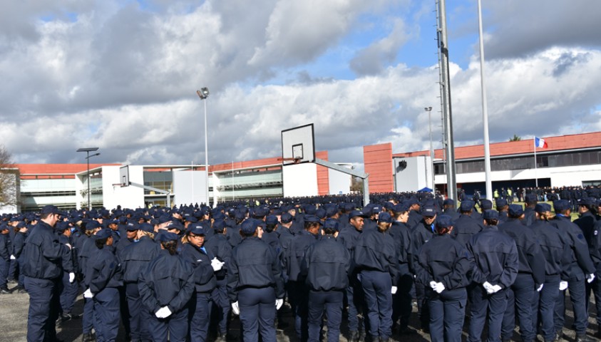 Cérémonie de fin de formation de la 194ème promotion de surveillants, Promotion Clarissa Jean-Philippe. Mise en place des élèves.