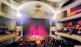 Sarrazine au théâtre municipal d'Agen
