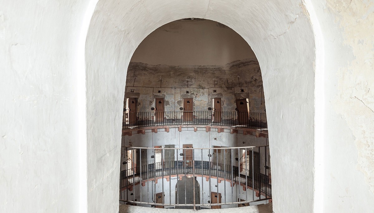 La maison d’arrêt d’Autun hier…  Un projet d’extension du musée Rolin d’Autun aujourd’hui. Crédit photo : Xavier Spertini 