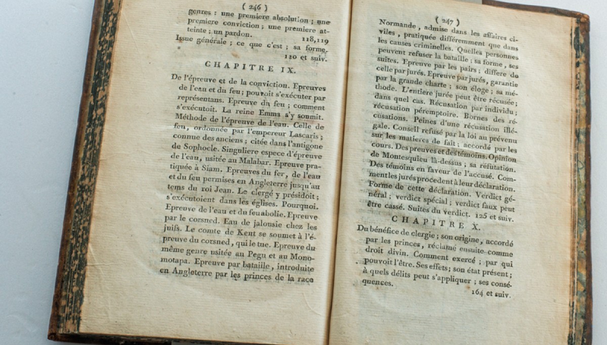 Enap, Les pépites du CRHCP. ANONYME (Verninac-Saint-Maur). Recherches sur les cours et les procédures criminelles d'Angleterre. Précédées d'un discours sur les principales dispositions de ces procédures & sur l'abolition de la peine de mort. À Paris, chez Maradan, 1790