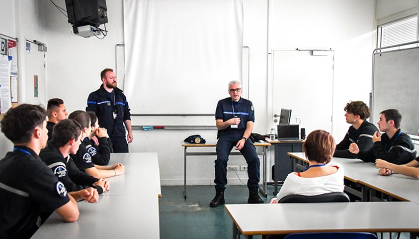 Immersion à l’Énap de lycéens en filière Bac pro sécurité de l’académie de Bordeaux