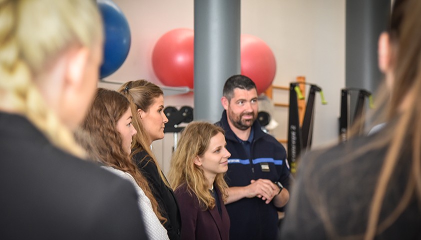 Visite d’étude d’élèves surveillants norvégiens à l’Énap