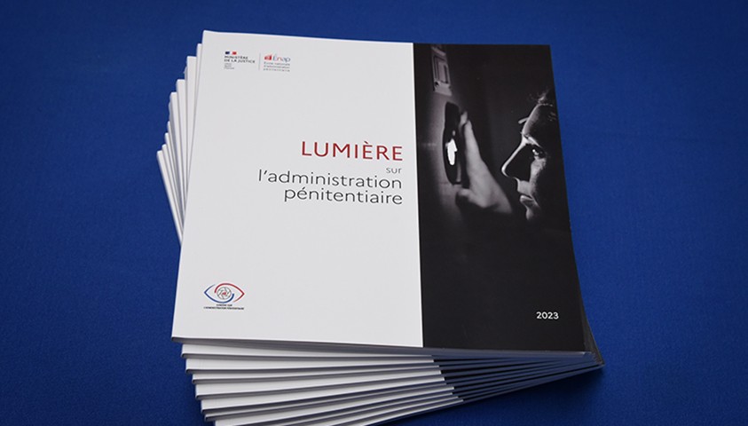 Vernissage de l’Exposition photographique « Lumière sur l’administration pénitentiaire »