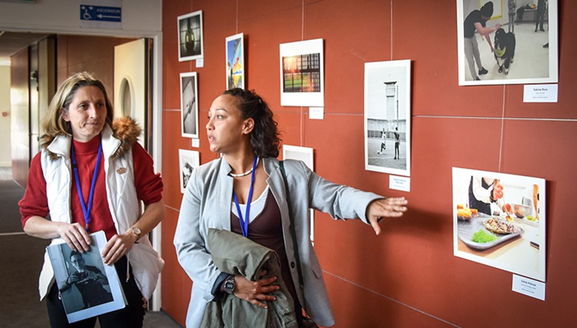 Vernissage de l’Exposition photographique « Lumière sur l’administration pénitentiaire »