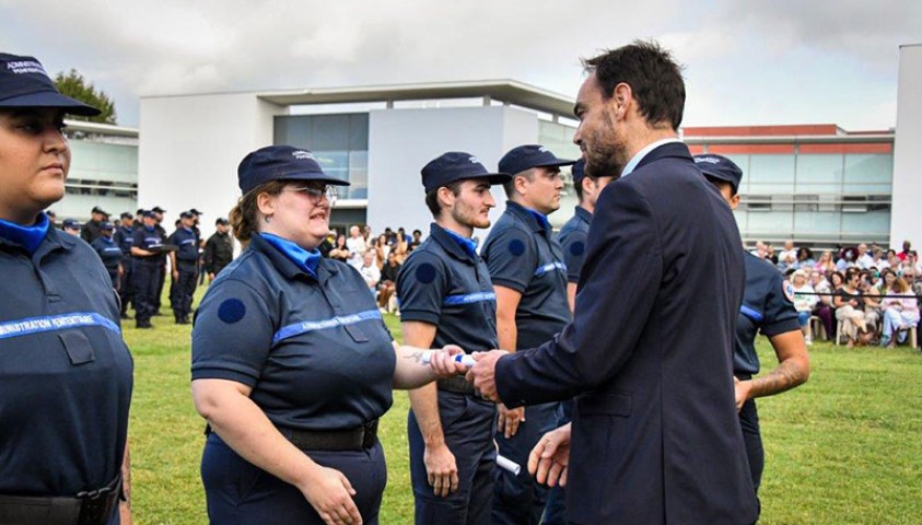 Cérémonie de fin de formation de la 215e promotion de surveillants pénitentiaire et de la formation à l’emploi des Equipes Régionales d’Intervention et de Sécurité (ERIS) promotion 2023