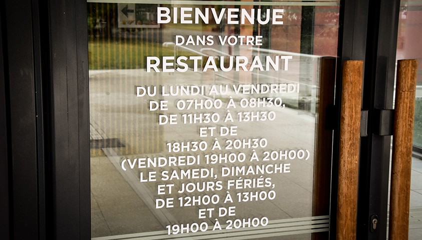 Un restaurant plus accueillant – une offre alimentaire plus diversifiée.