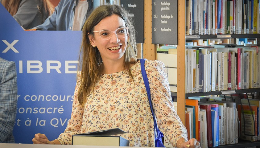 Remise du prix de thèse de psychologie de Madame Emilie Piouffre-Sauvaget par le cabinet Ekilibre à l’Énap le 16 octobre 2023