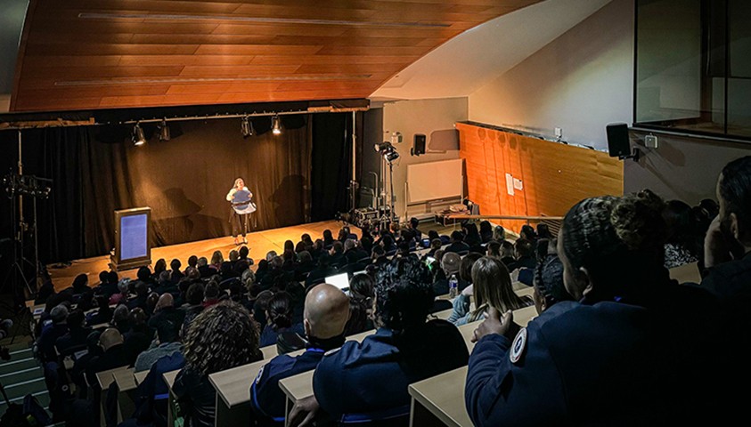 « Le degré au-dessus de zéro » un spectacle autour des violences sexuelles et sexistes subies par les femmes et les enfants