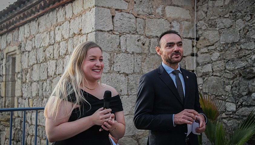 gala 11