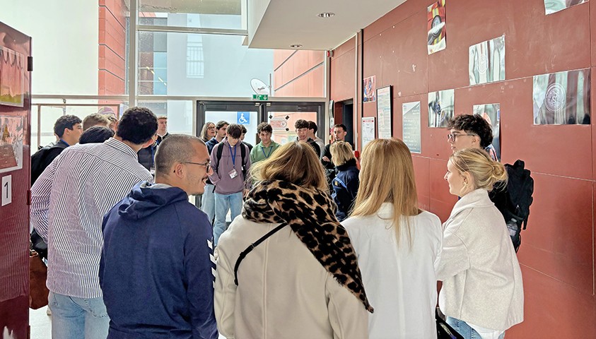 Visite d'étudiants à l'ÉNAP