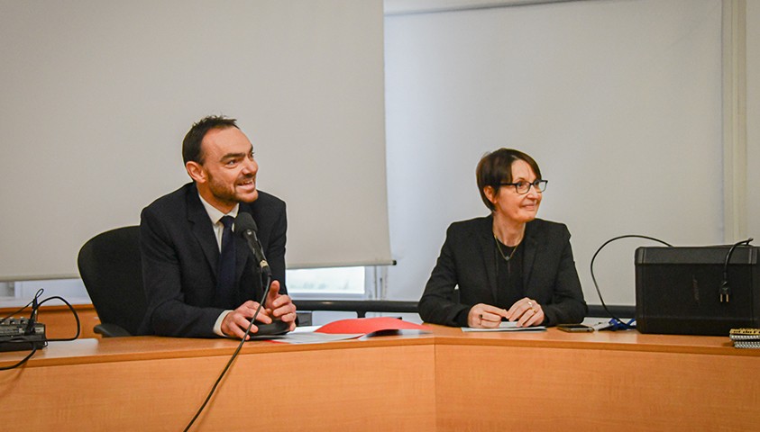 Discours d'ouverture du séminaire de Sébastien Cauwel, directeur de l'administration pénitentiaire aux côtés de Sophie Bondil, directrice de l'ÉNAP