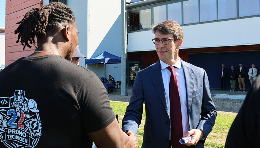 Cérémonie de fin de formation présidée par Guillaume RAUFFET directeur de l'administration à la direction générale de l'administration pénitentiaire.
