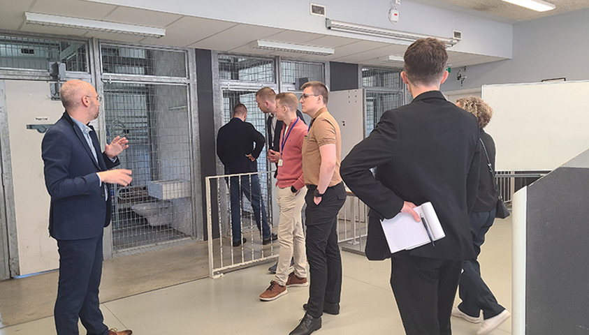 Visite d’étude d’une délégation estonienne à l’ÉNAP