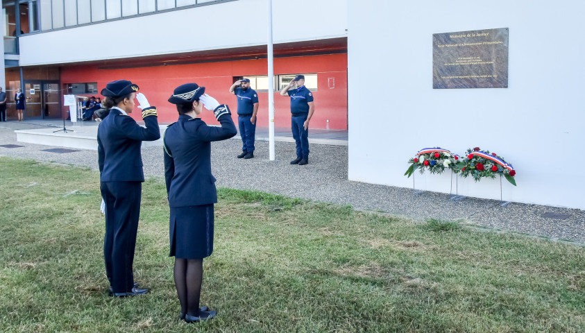 L’ÉNAP rend hommage aux personnels pénitentiaires morts ou blessés en service