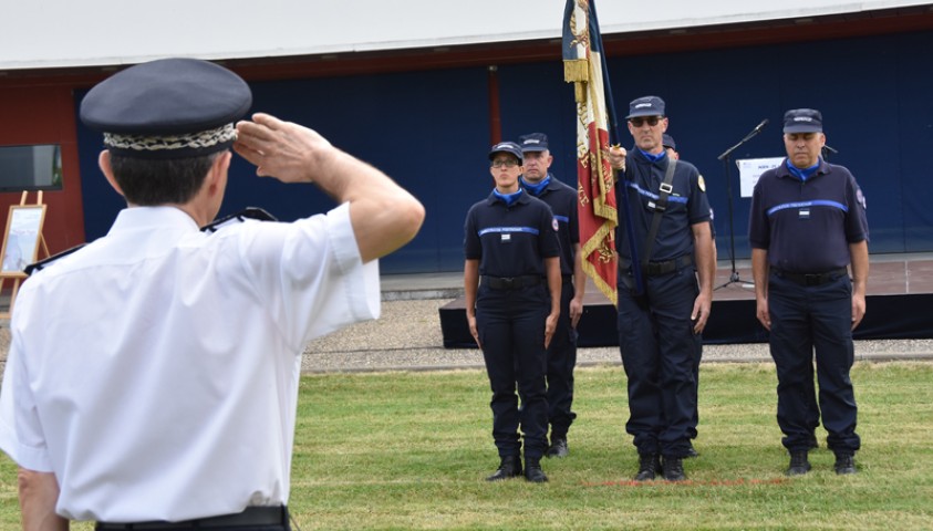 Cérémonie de fin de formation de la 26ème promotion de premiers surveillants