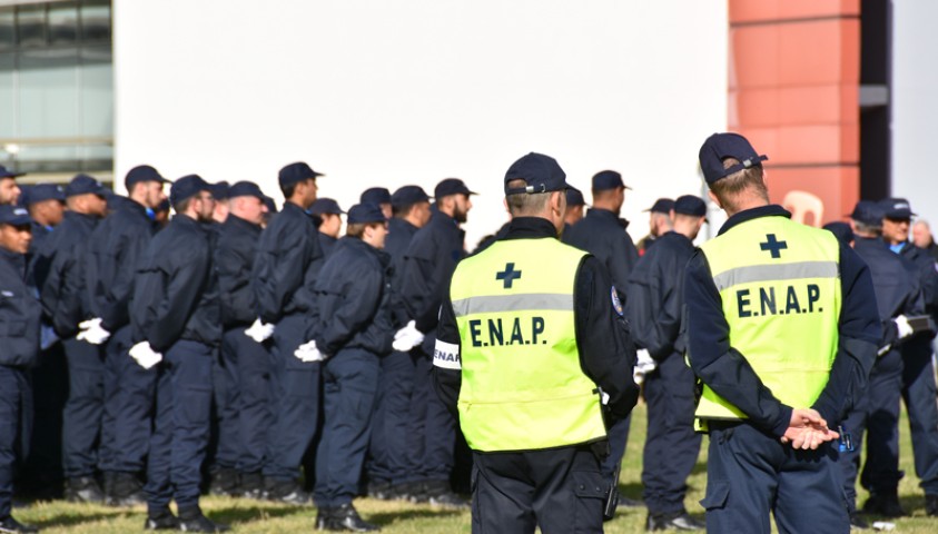 Cérémonie de fin de formation de la 194ème promotion de surveillants, Promotion Clarissa Jean-Philippe. Mise en place des élèves.