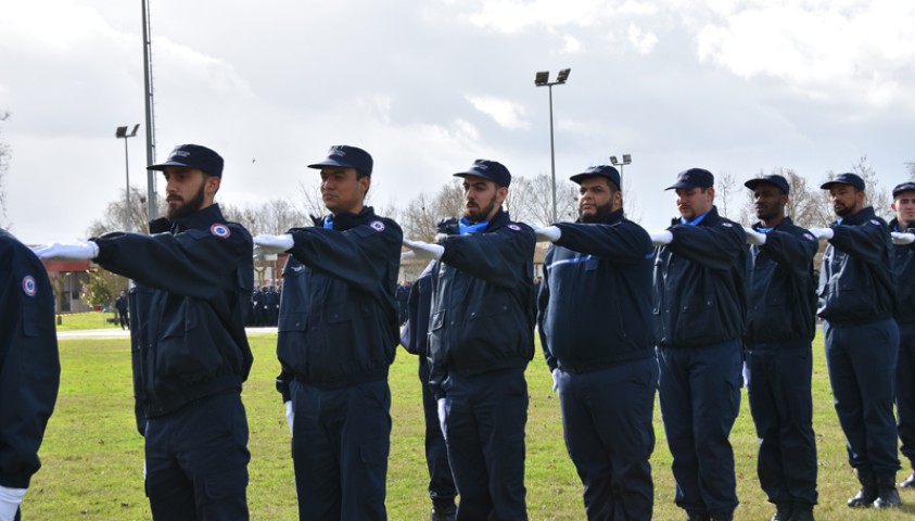 Cérémonie de fin de formation de la 194ème promotion de surveillants, Promotion Clarissa Jean-Philippe. Mise en place des élèves.