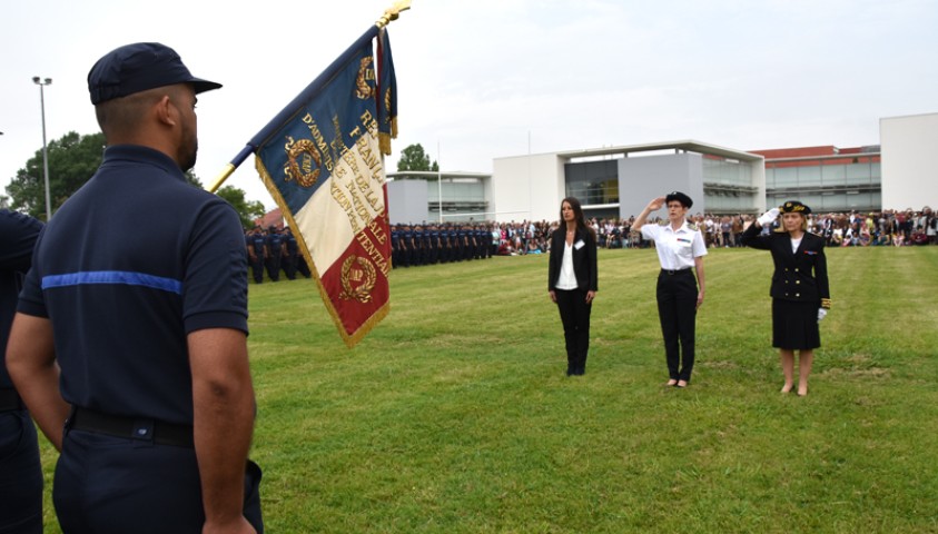 Cérémonie de fin de formation et de baptême de la 195ème promotion de surveillants, de la 22ème promotion de lieutenants, et de la 22ème promotion de lieutenants  - liste d’aptitude