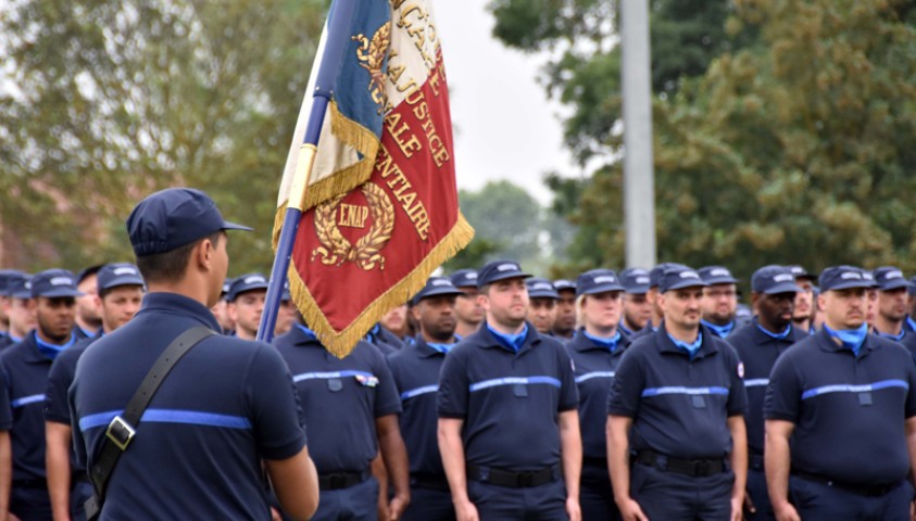 Cérémonie de fin de formation et de baptême de la 195ème promotion de surveillants, de la 22ème promotion de lieutenants, et de la 22ème promotion de lieutenants  - liste d’aptitude