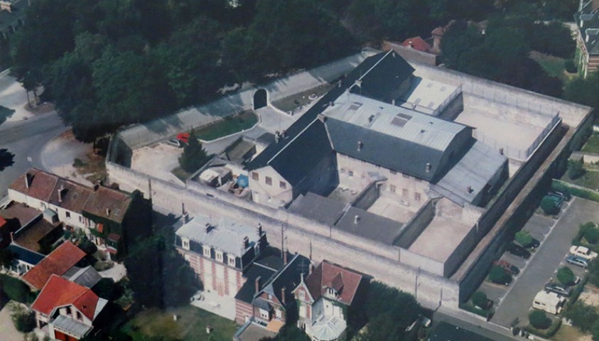 CRHCP. La maison d'arrêt de Compiègne avant sa fermeture en 2016. Vue aérienne