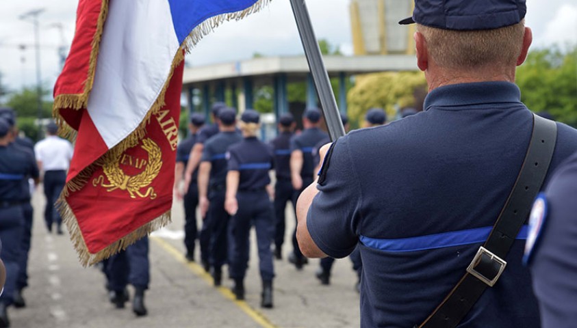 Un 14 Juillet d’exception sur le thème « Une nation engagée, unie, solidaire ».  Premiers entraînements du peloton à l'Enap.