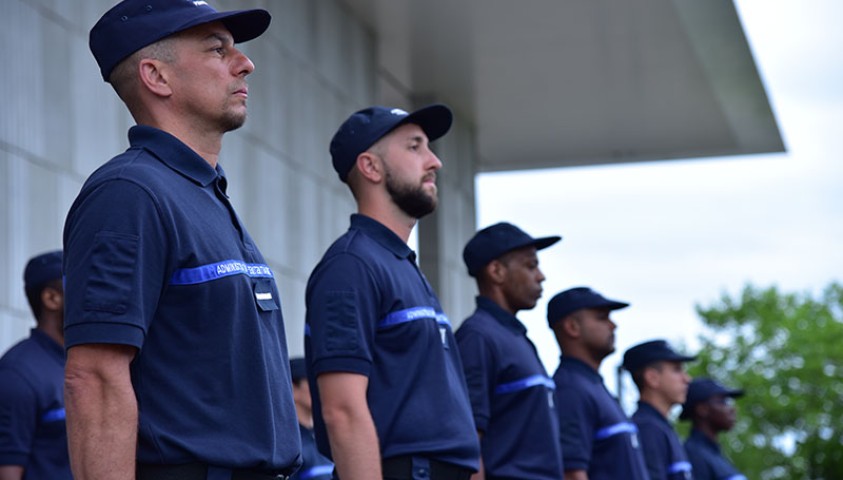 Un 14 Juillet d’exception sur le thème « Une nation engagée, unie, solidaire ».  Premiers entraînements du peloton à l'Enap.