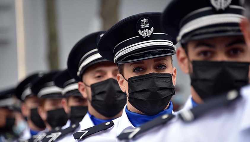 Le cœur du défilé : Le 14 juillet porté par toute une école, vu de l’intérieur Crédit photo : MC. Pujeau/Énap