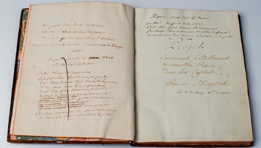Enap. Les pépites du CRHCP. Projet concernant l'établissement de nouvelles prisons dans la Capitale par un magistrat en l’occurrence M. De Launay, maître des requêtes,  [1776]