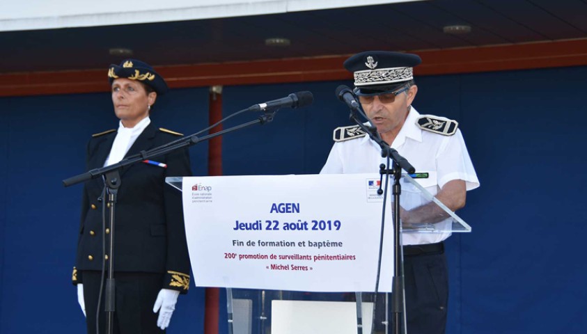 L’Enap fête sa 200ème promotion de surveillants pénitentiaires, promotion « Michel Serres » 