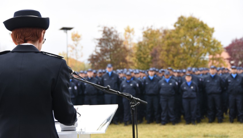 Entrée en formation de la 195ème promotion de surveillants. Accueil institutionnel.