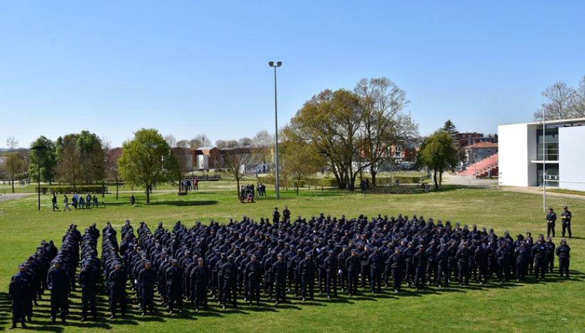 Rassemblement de fin de formation de la 198ème promotion de surveillants, Promotion René Cassin. Le groupe 2 