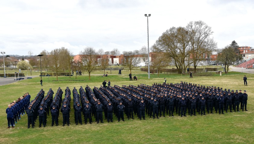 Entrée en formation de la 200ème promotion de surveillants. La 200ème promotion de surveillants.