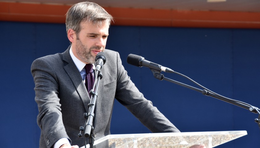 Entrée en formation de la 197ème promotion de surveillants. Accueil institutionnel. Discours de Stéphane Bredin, directeur de l'administration pénitentiaire.